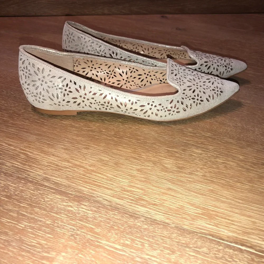 Vince Camuto Ballet Flats size 6 - Picture 2 of 7